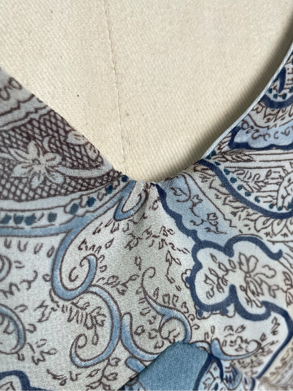 Vintage Y2K La Belle Blue paisley flutter sleeve asymmetric dress whimsical S - Picture 10 of 10